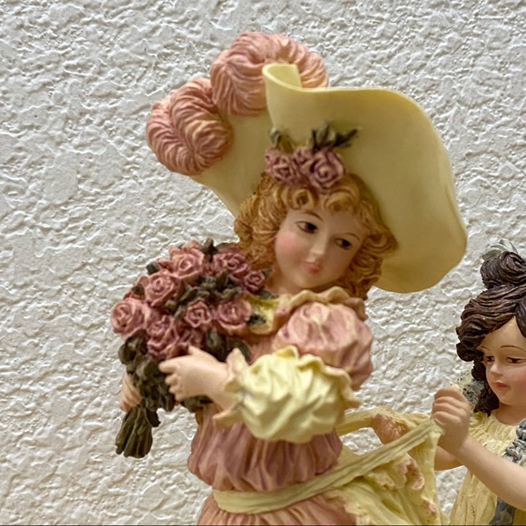 Vintage 1990 Maud Humphrey Bogart Playing Bridesmaid Limited Edition Figurine - Picture 2 of 14